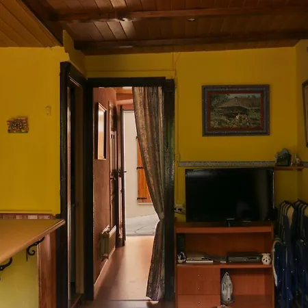 Casa May